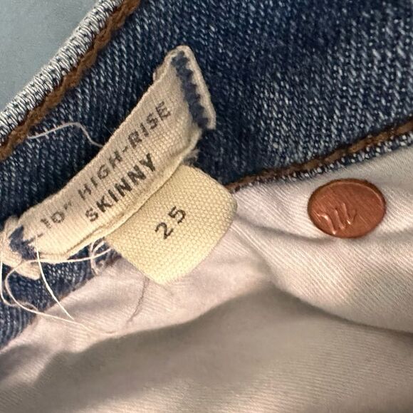 Madewell 10” High-Rise Skinny Jeans Dewitt Wash Size 25 Button Front Denim - Picture 7 of 7
